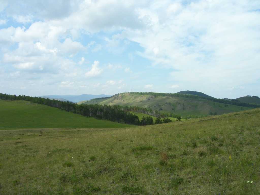 Горная гряда, где обнажается подошва девона